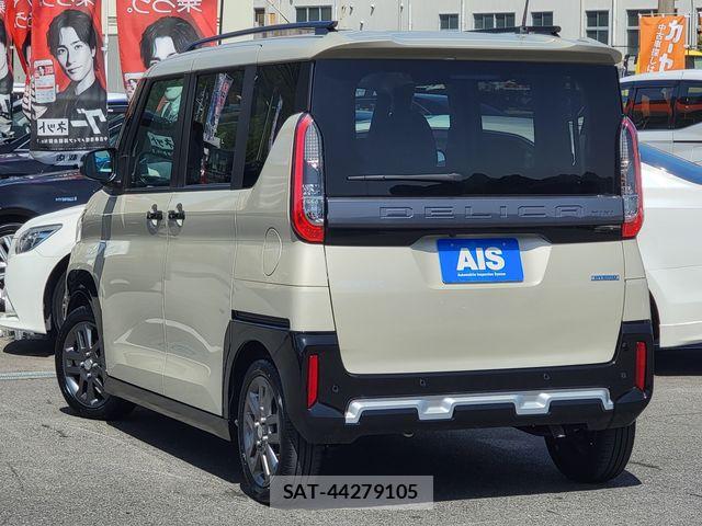 Mitsubishi DELICA MINI 2024-12 6611558-9