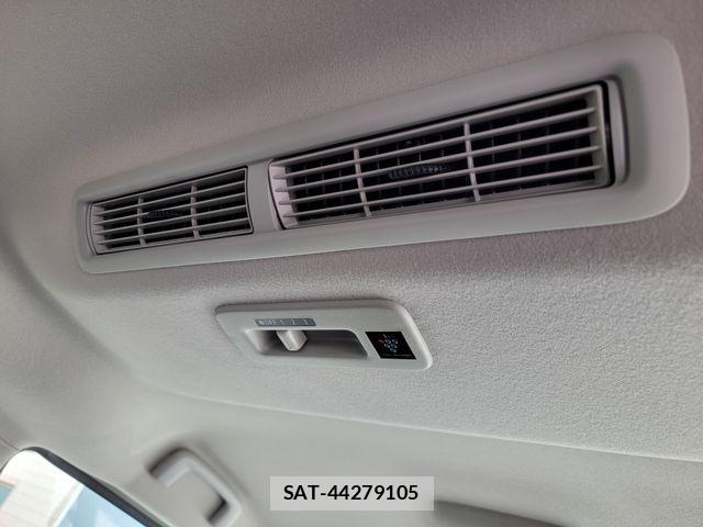 Mitsubishi DELICA MINI 2024-12 6611558-22