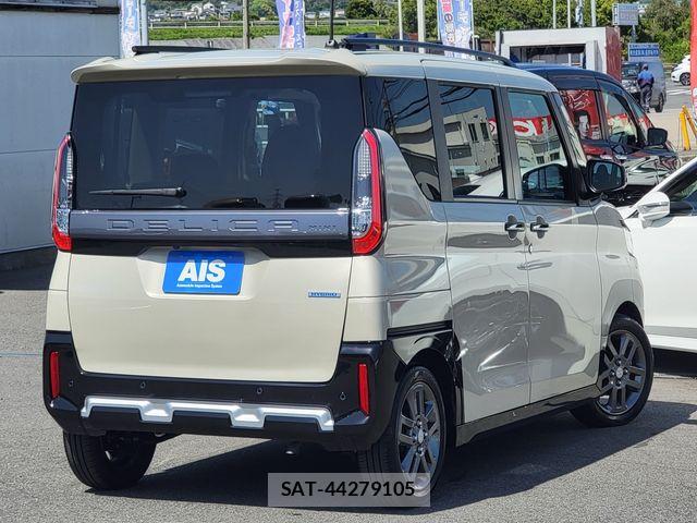 Mitsubishi DELICA MINI 2024-12 6611558-8