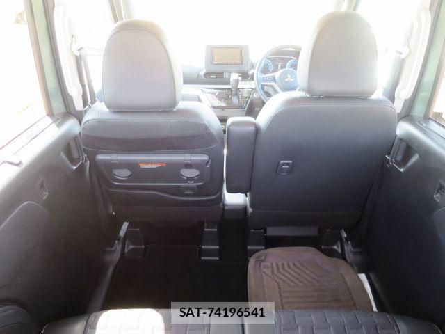 Mitsubishi DELICA MINI 2025-03 6611548-9