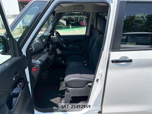Mitsubishi DELICA MINI 2024-12 6671173-11