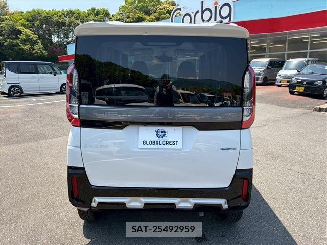 Mitsubishi DELICA MINI 2024-12 6671173-6