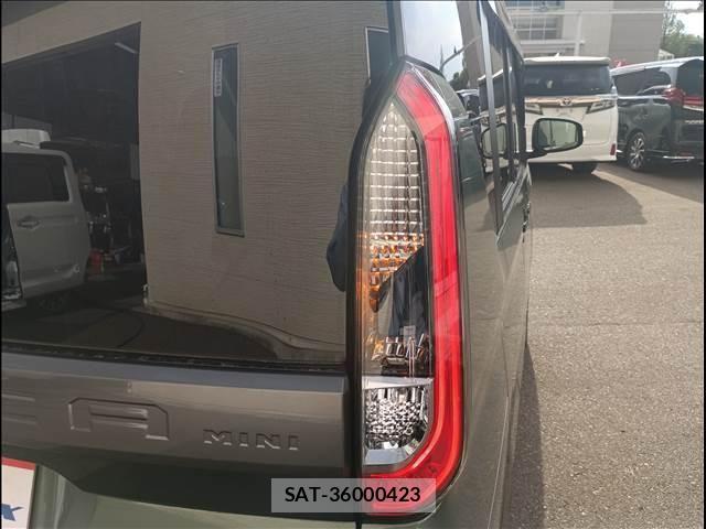 Mitsubishi DELICA MINI 2024-08 6675730-5