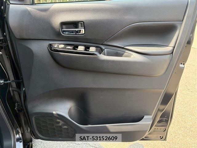 Mitsubishi DELICA MINI 2024-12 6675724-28