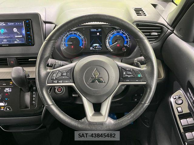 Mitsubishi DELICA MINI 2024-06 6751375-10