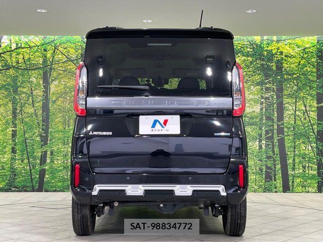 Mitsubishi DELICA MINI 2024-06 6814716-15