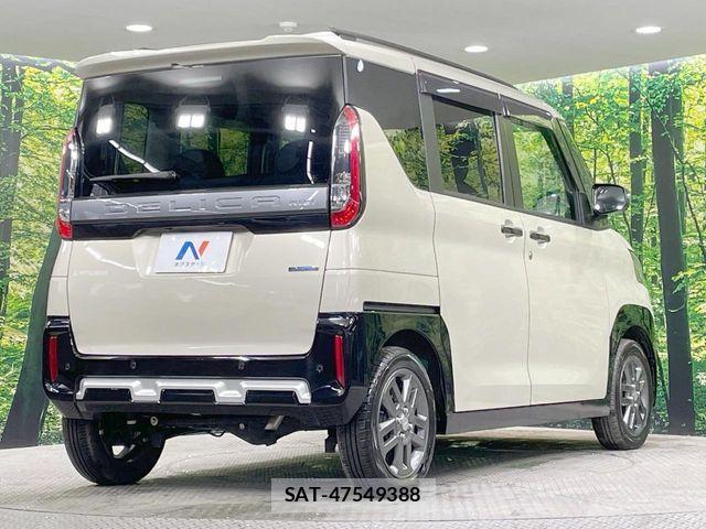 Mitsubishi DELICA MINI 2024-06 6904363-17