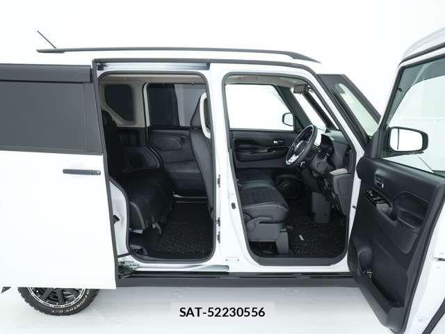 Mitsubishi DELICA MINI 2023-11 6904358-18