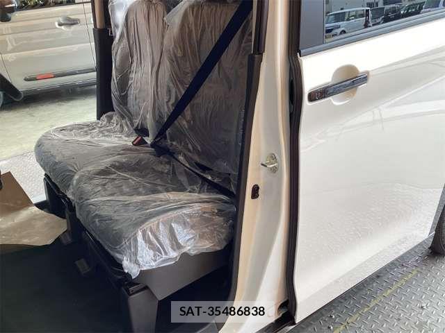 Mitsubishi DELICA MINI 2025-06 6904382-16