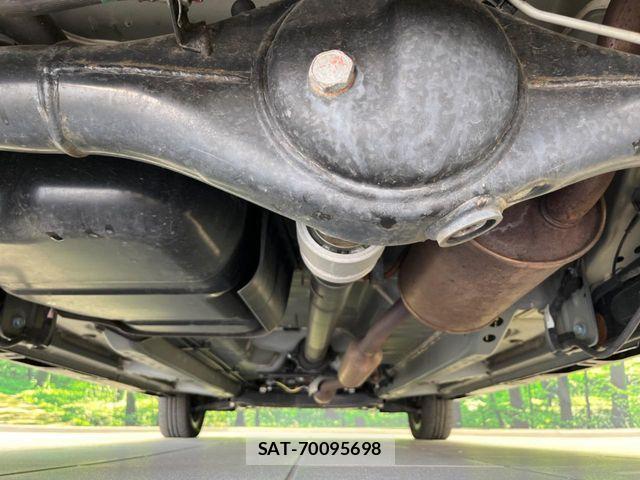 Mitsubishi DELICA MINI 2023-08 6904359-18