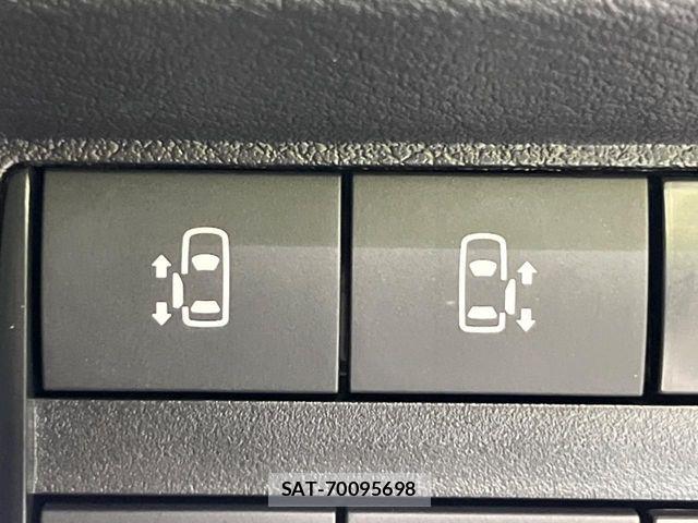 Mitsubishi DELICA MINI 2023-08 6904359-4