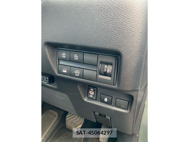 Mitsubishi DELICA MINI 2023-06 6904380-10