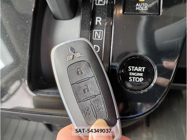 Mitsubishi DELICA MINI 2025-11 7058312-12