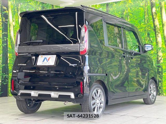 Mitsubishi DELICA MINI 2023-09 7217606-16