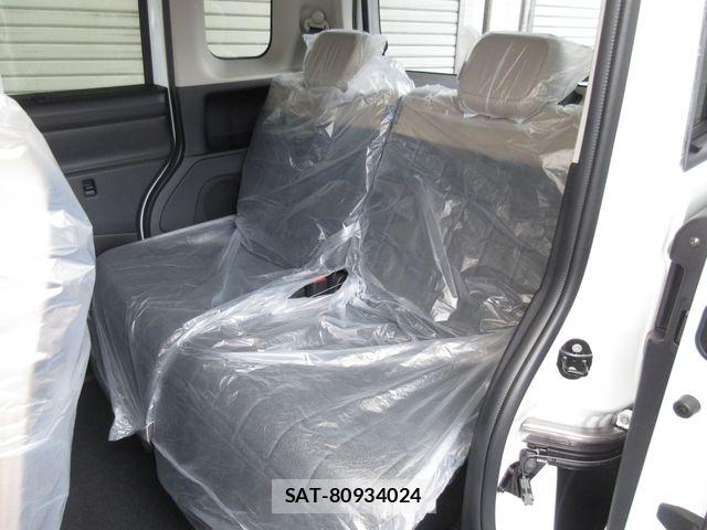 Mitsubishi DELICA MINI 2025-11 7217649-11