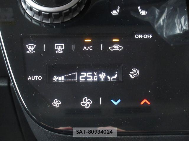 Mitsubishi DELICA MINI 2025-11 7217649-17