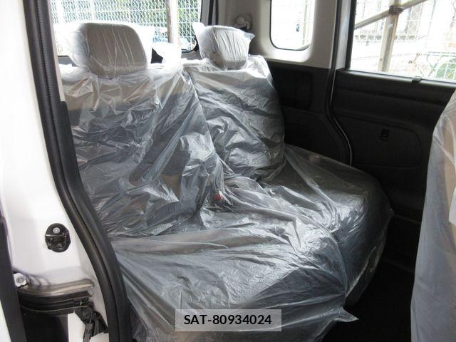 Mitsubishi DELICA MINI 2025-11 7217649-6