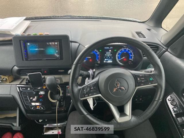Mitsubishi DELICA MINI 2023-05 7217603-13
