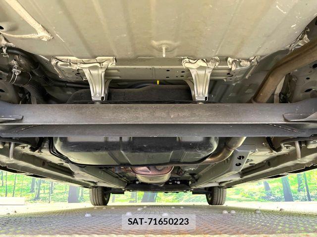 Mitsubishi DELICA MINI 2023-10 7217610-17
