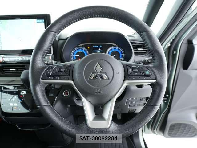 Mitsubishi DELICA MINI 2025-05 7217638-13