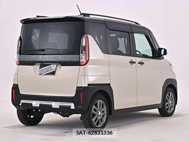 Mitsubishi DELICA MINI 2024-09 7217623-18