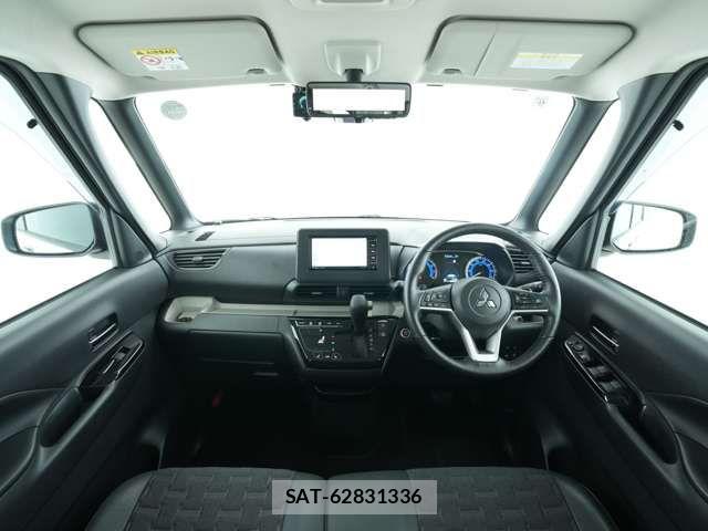 Mitsubishi DELICA MINI 2024-09 7217623-4