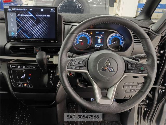 Mitsubishi DELICA MINI 2025-08 7217640-1