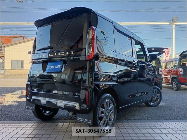 Mitsubishi DELICA MINI 2025-08 7217640-2