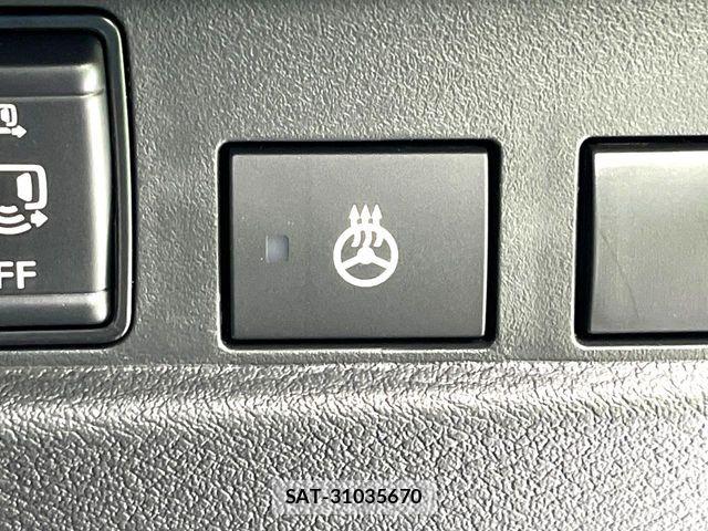 Mitsubishi DELICA MINI 2023-12 7250540-6