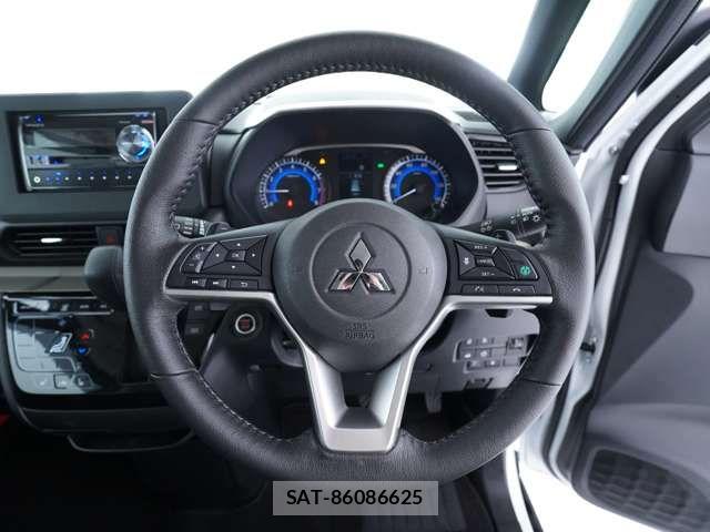 Mitsubishi DELICA MINI 2023-07 7271826-12