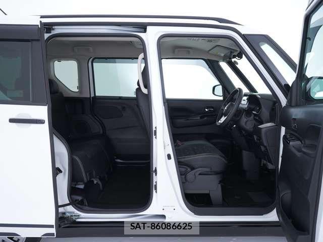 Mitsubishi DELICA MINI 2023-07 7271826-18