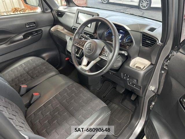 Mitsubishi DELICA MINI 2025-11 7271822-1