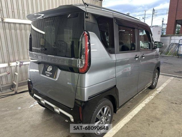 Mitsubishi DELICA MINI 2025-11 7271822-2