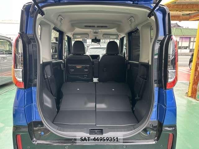 Mitsubishi DELICA MINI 2025-02 7326766-13