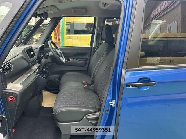 Mitsubishi DELICA MINI 2025-02 7326766-4