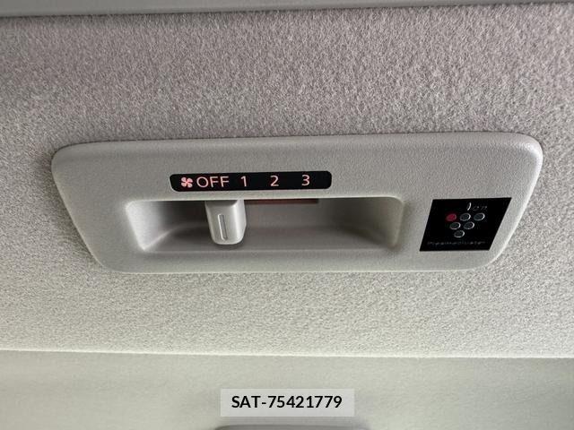 Mitsubishi DELICA MINI 2024-04 7357559-28