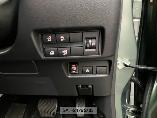 Mitsubishi DELICA MINI 2023-11 7357561-16