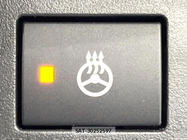 Mitsubishi DELICA MINI 2025-04 7391960-6