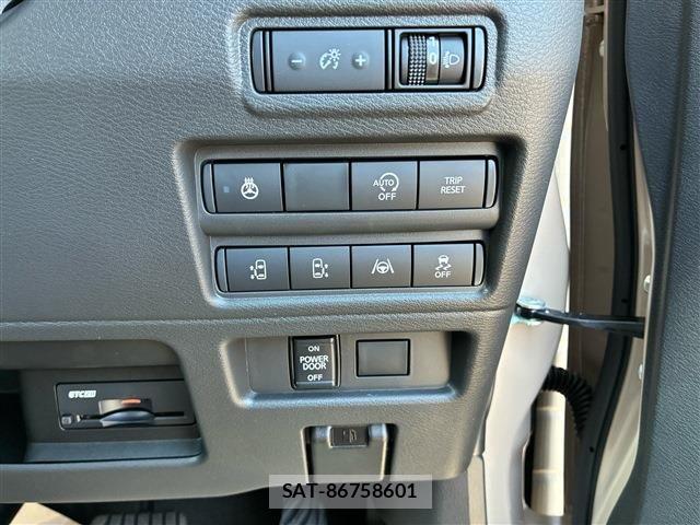 Mitsubishi DELICA MINI 2025-12 7454013-15