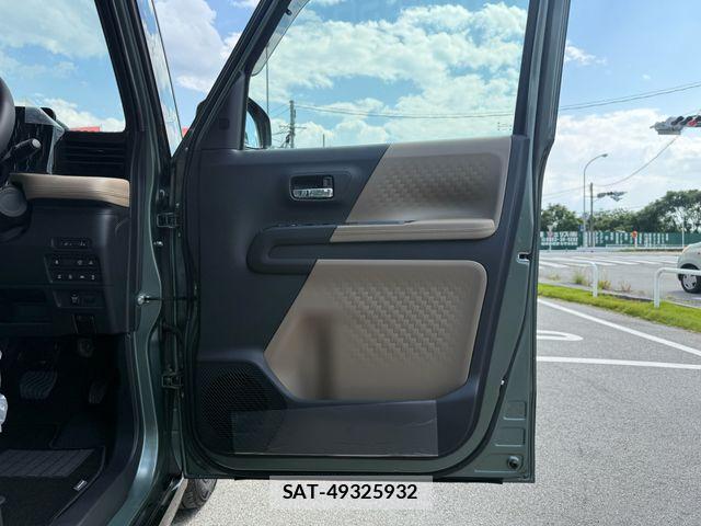 Mitsubishi DELICA MINI 2025-12 7454016-9