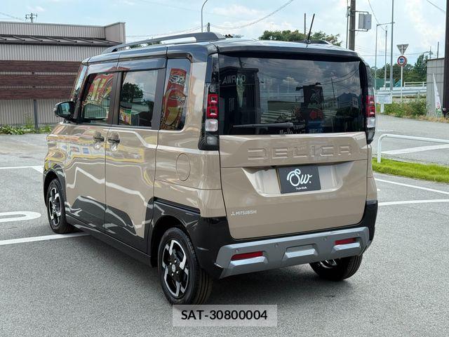 Mitsubishi DELICA MINI 2025-12 7454014-6