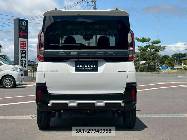 Mitsubishi DELICA MINI 2025-03 7454015-16