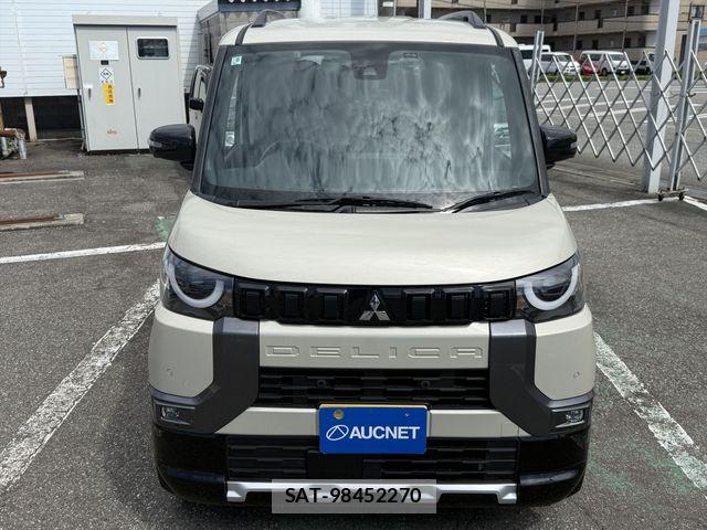 Mitsubishi DELICA MINI 2024-02 7500299-1