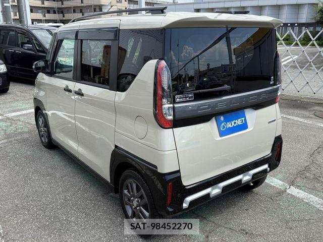 Mitsubishi DELICA MINI 2024-02 7500299-6