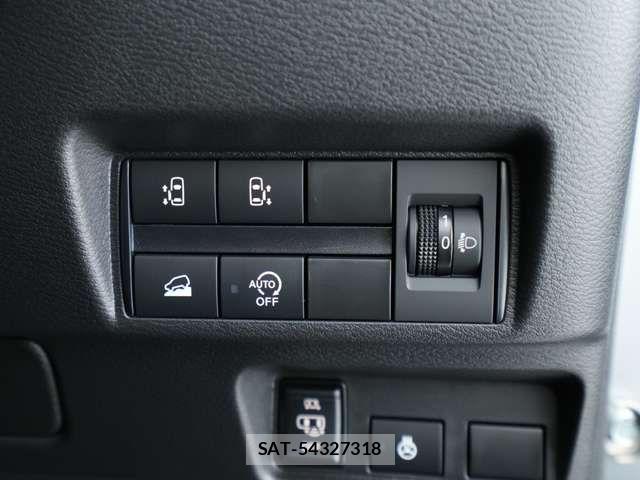 Mitsubishi DELICA MINI 2023-06 7722812-11