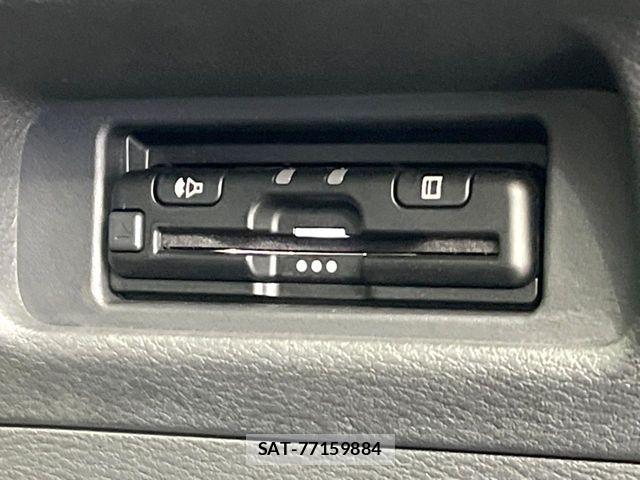 Mitsubishi DELICA MINI 2023-06 7784414-6