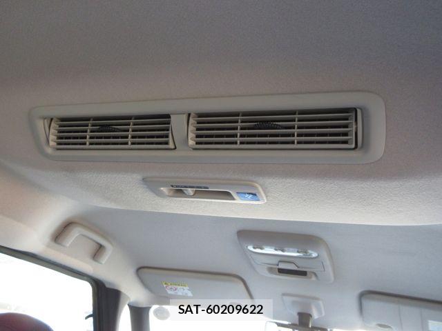 Mitsubishi DELICA MINI 2023-09 7876175-27