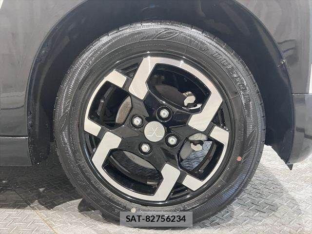 Mitsubishi DELICA MINI 2026-03 7961238-13