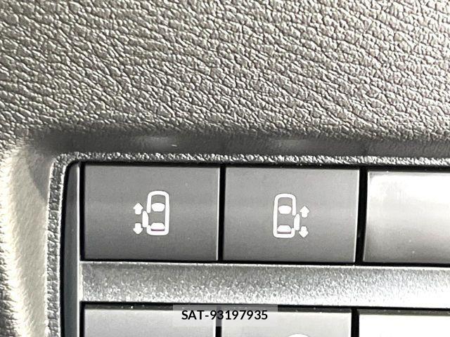 Mitsubishi DELICA MINI 2024-10 7979070-4