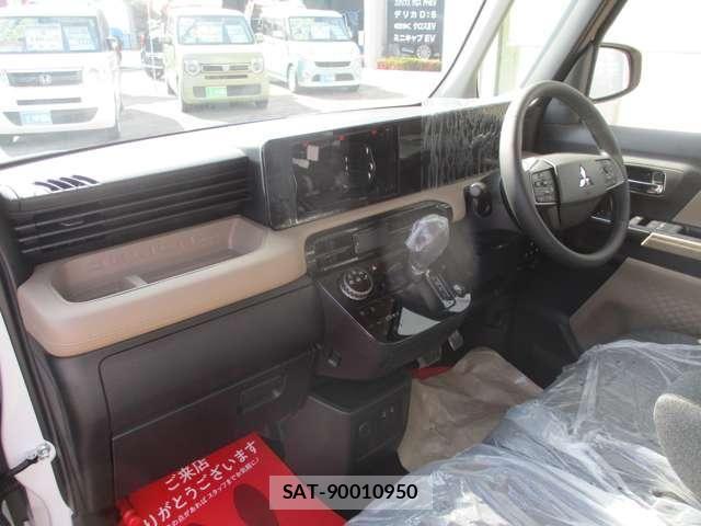 Mitsubishi DELICA MINI 2025-11 8035284-17